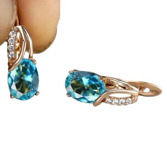 AXI3 Striking 18k GP Gold Aquamarine Earrings - Picture 1 of 12